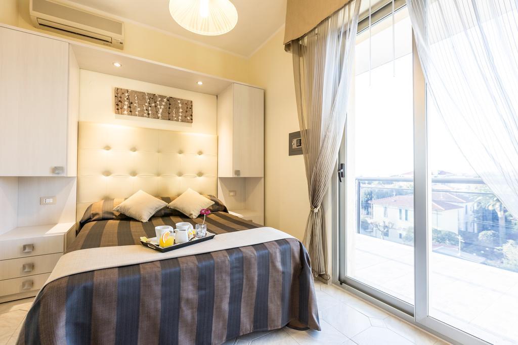 Hotel King Marina di Pietrasanta Eksteriør billede