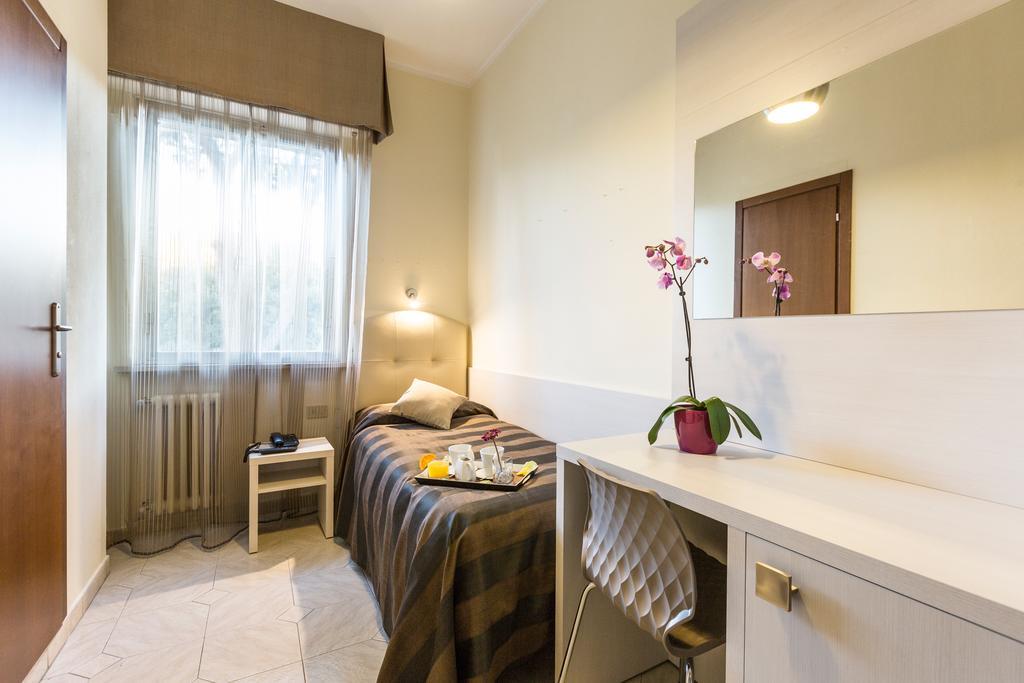 Hotel King Marina di Pietrasanta Værelse billede
