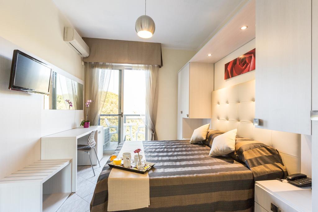 Hotel King Marina di Pietrasanta Værelse billede